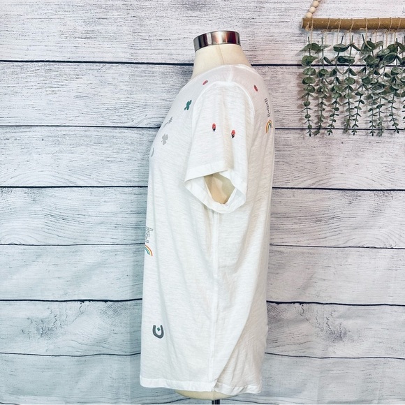 Lucky Brand Women's Good Luck Symbols Good Fortune Tee T Shirt Clover Large - Picture 8 of 12